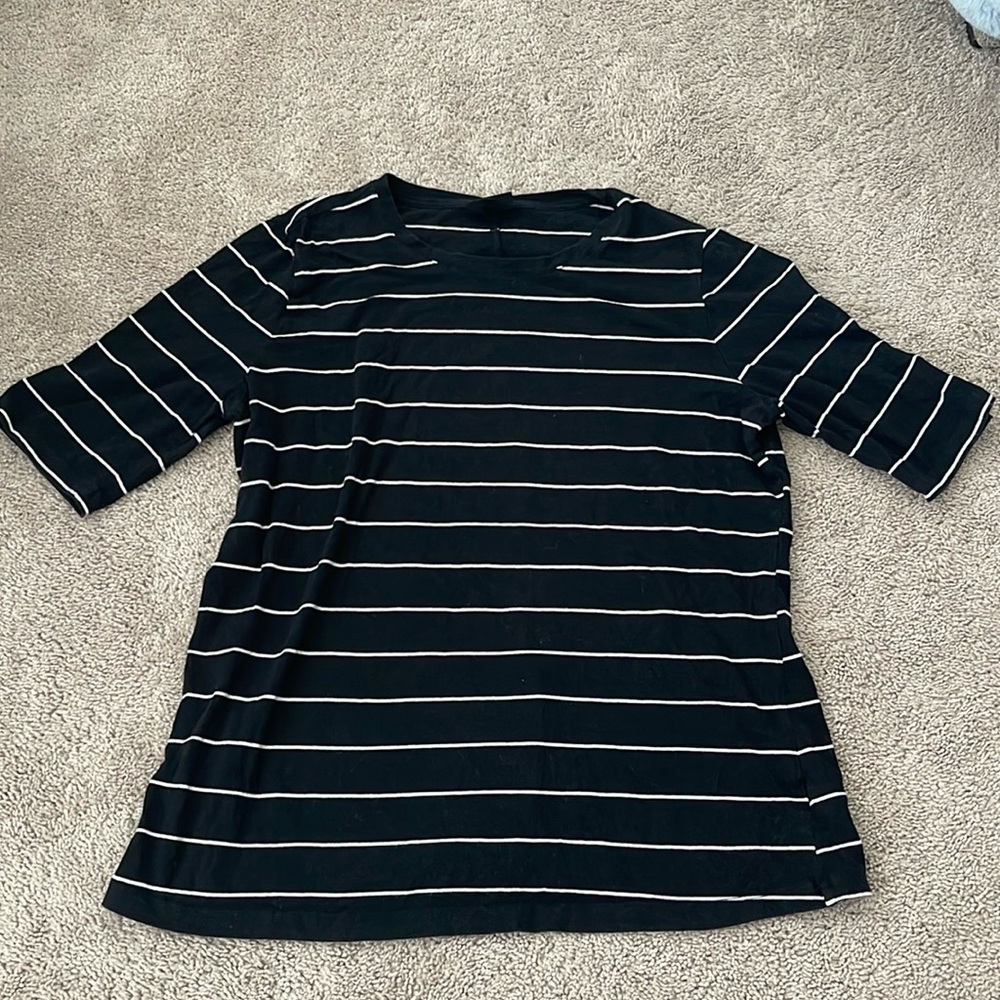 Who what wear XS black and white strips